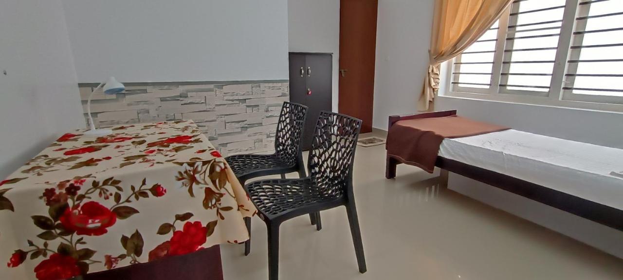 Prakriti Homestay Fortkochi Air Conditioned Rooms Kochi Exterior foto